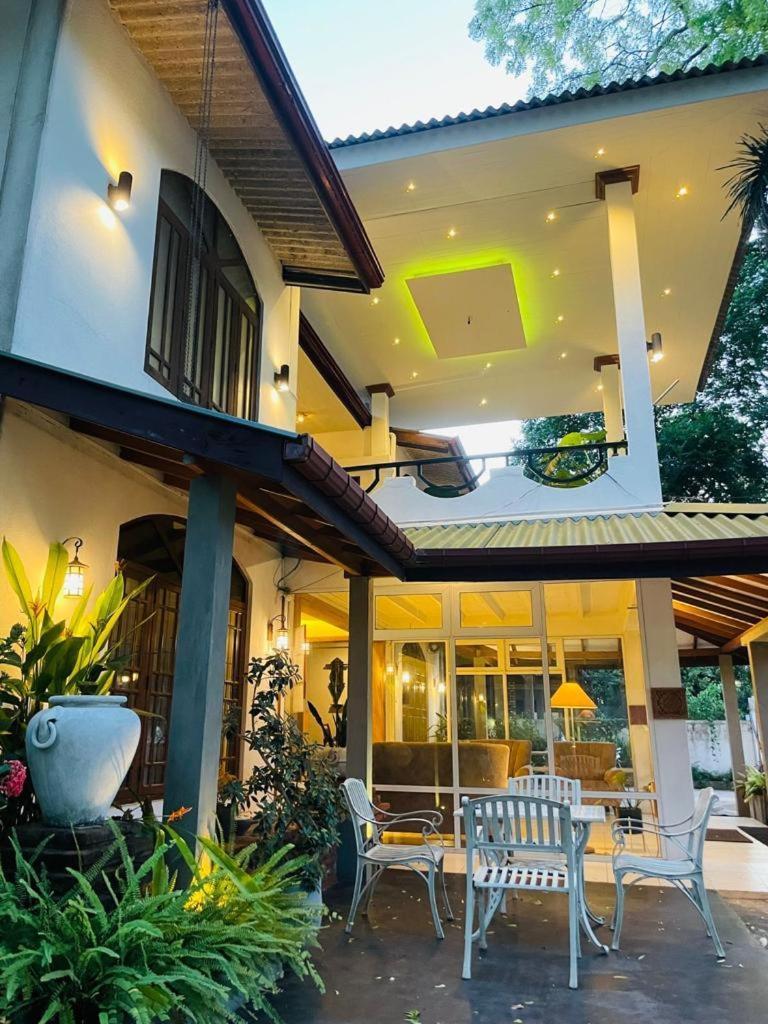 Sadula Holiday Resort Anuradhapura Eksteriør billede